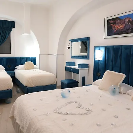 The King's House Naples