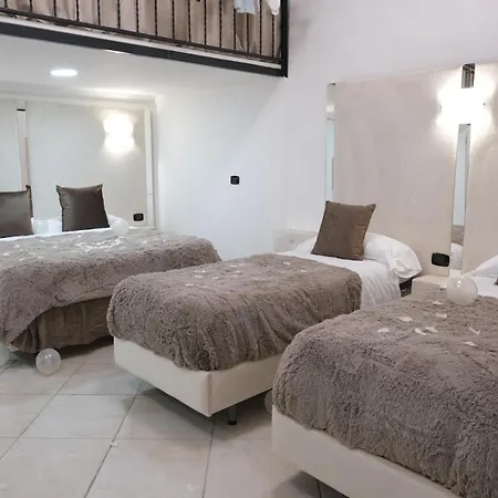 The King's House Bed and Breakfast Νάπολη